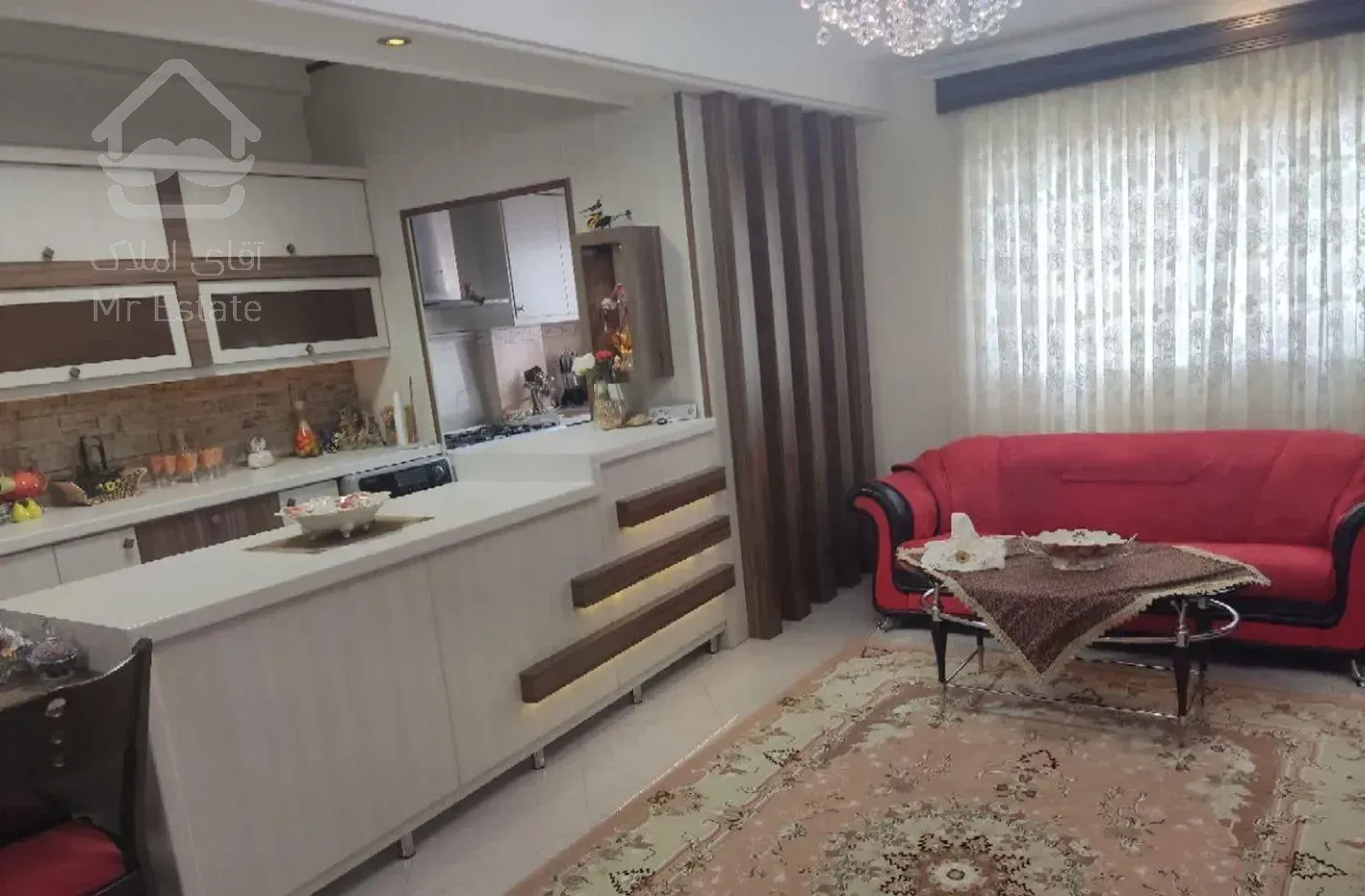 فرو اپارتمان ۹۳ متری معلم فرد