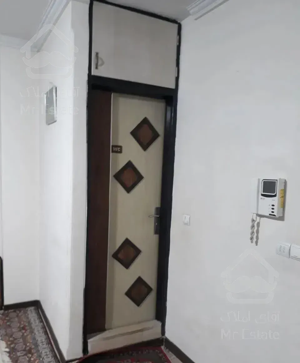 ۶۸متر/اتوبان چراغی/پارکینگ موتور/نزدیک‌مترو