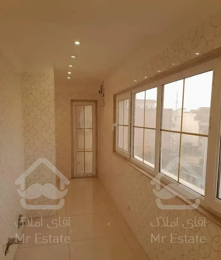 فروش آپارتمان ۲۶۰ متری در خیابان شریعتی