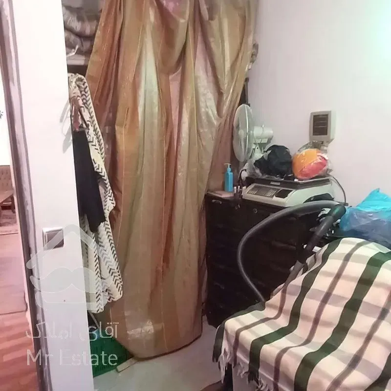 ویلا لاکچری دوبلکس 300 متر_5خواب_شیک و تمیز_ جمهوری