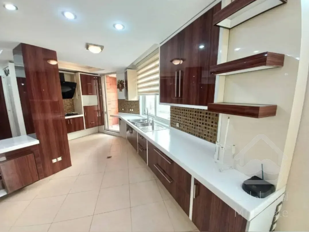 فروش 180 متری پاسداران