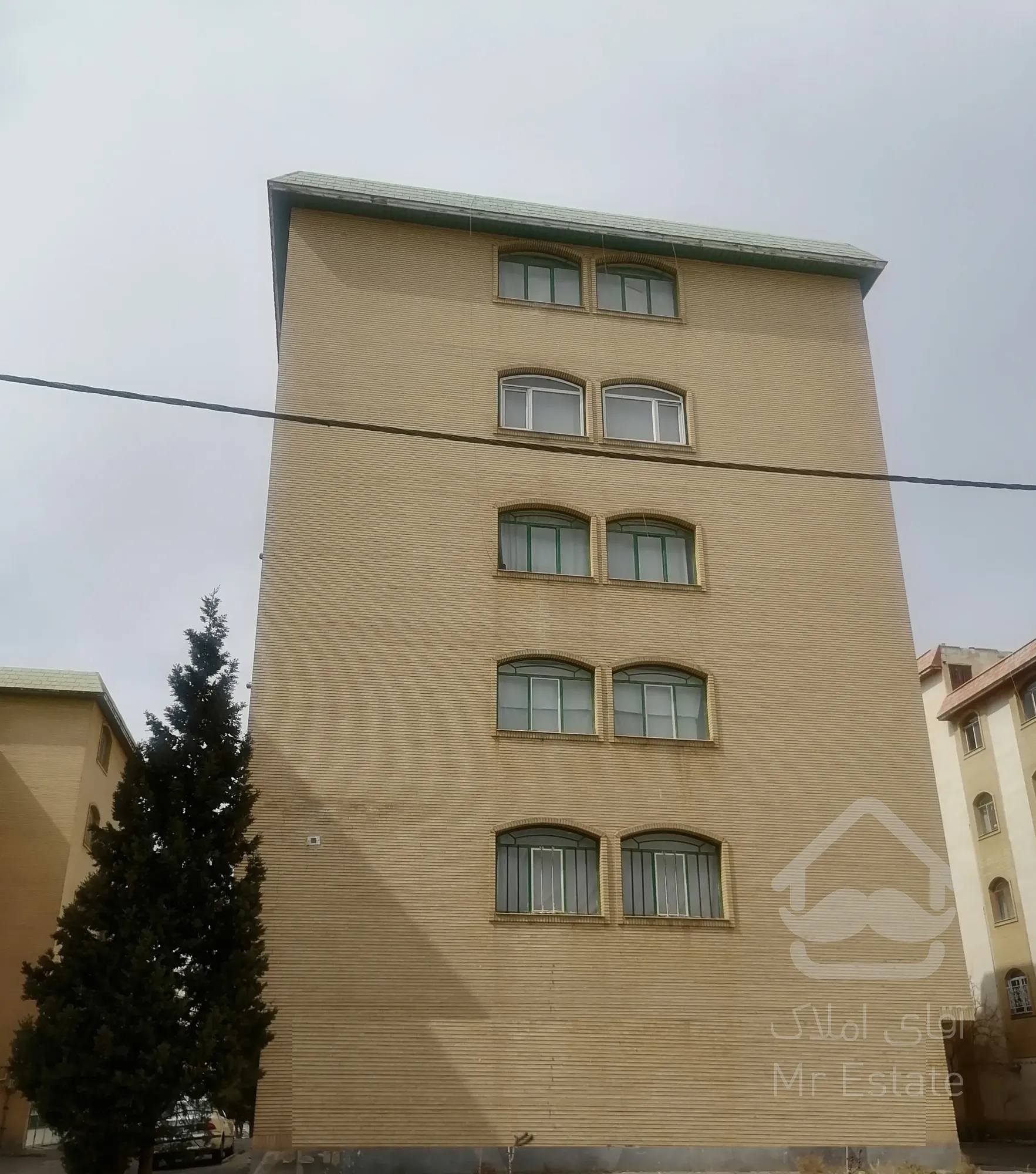 فروش آپارتمان ۱۱۷.۲ متری ۲ خوابه با آسانسور در فرديس، شهرک ناز