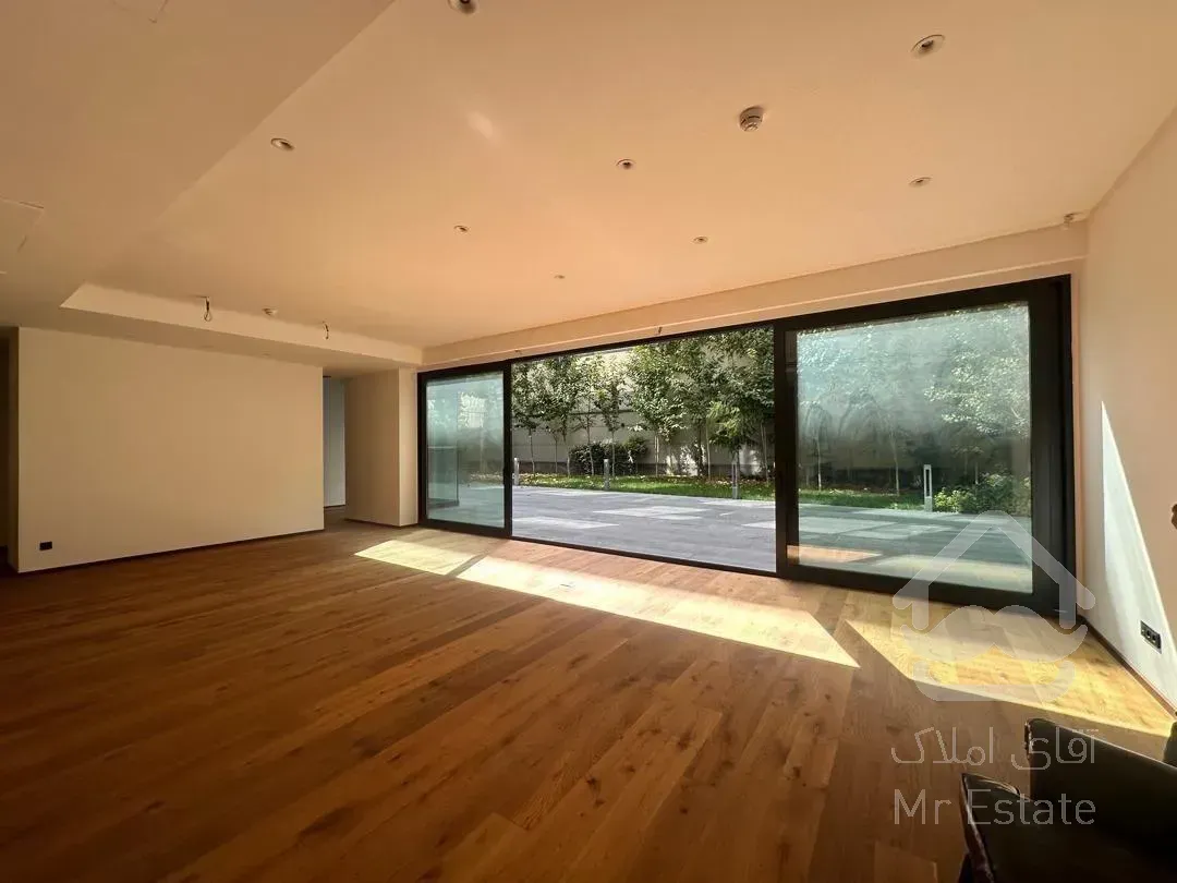 فروش اپارتمان 260 متری زعفرانیه