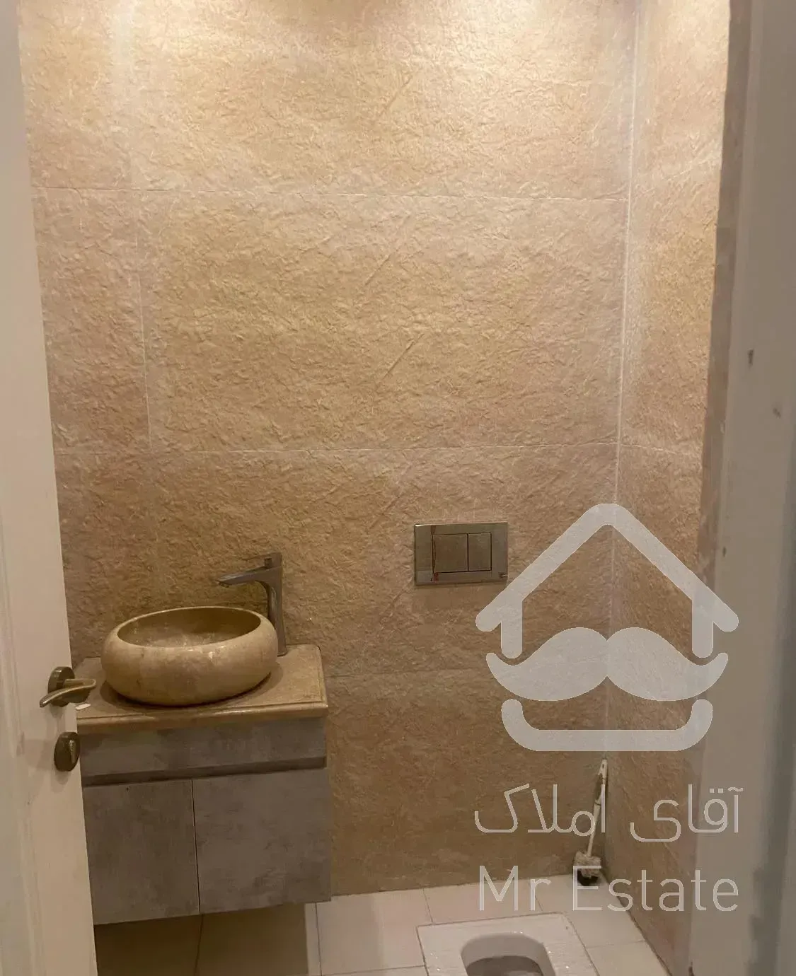 ۹۳ متر  صفر تا صد بازسازی لارستان