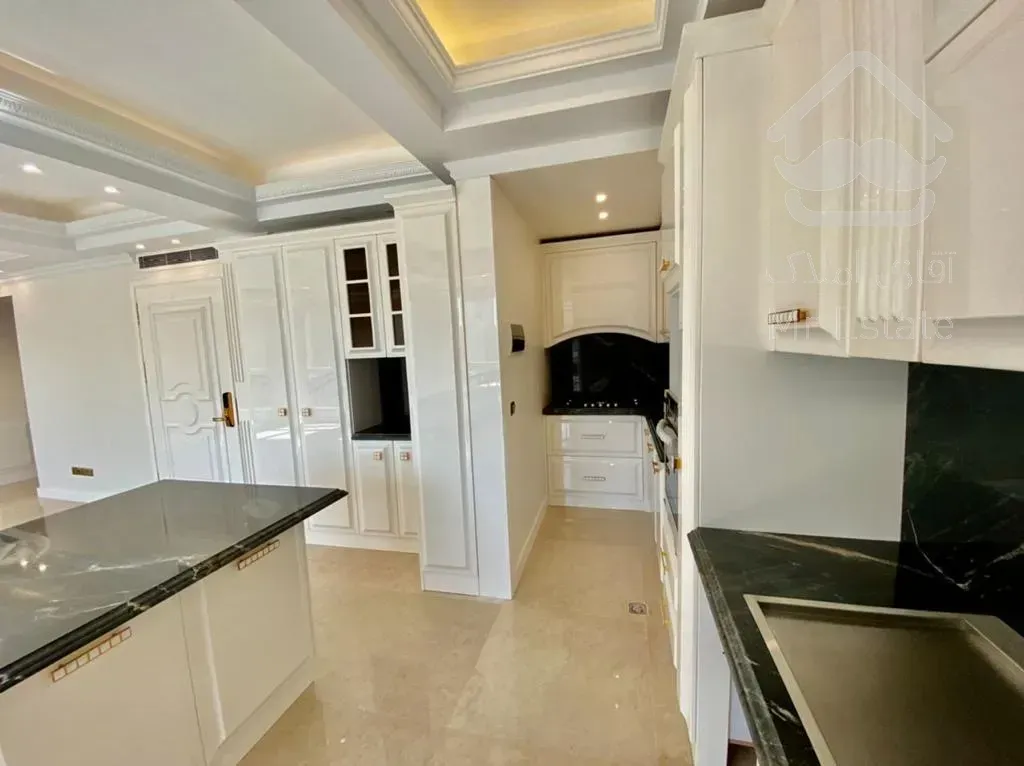 فروش اپارتمان 130 متری زعفرانیه