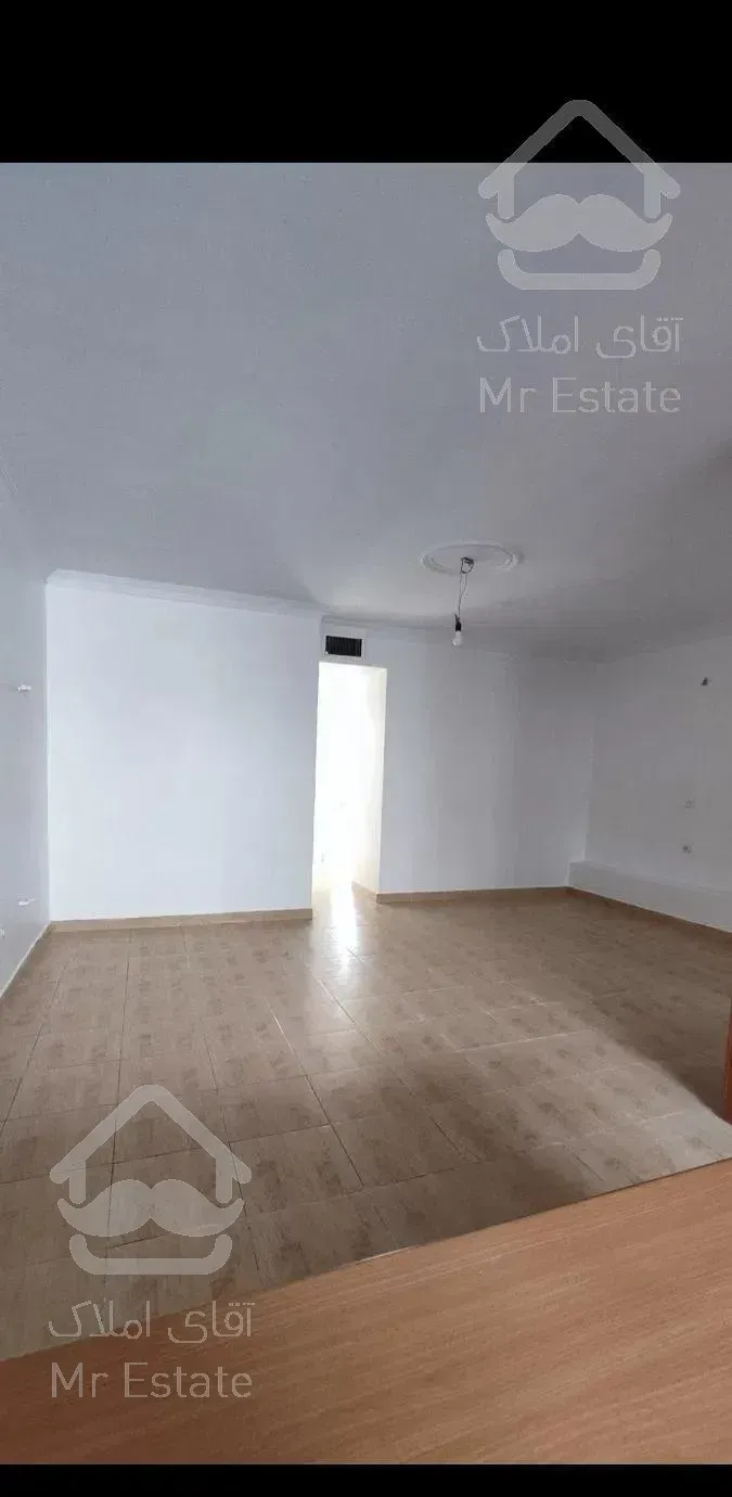 آپارتمان ۹۵ متر دو خوابه غرق نور