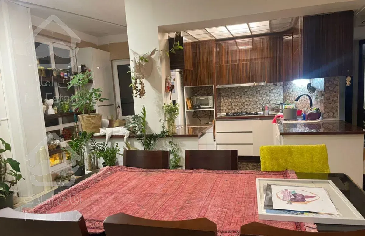 ۱۱۰ متری نیاوران جماران