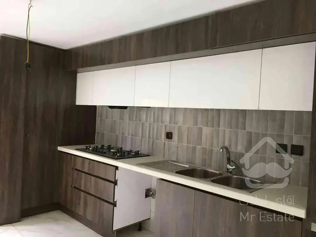 رهن اپارتمان مسکونی:درکه/خ موسوی مطلق۸۶متری