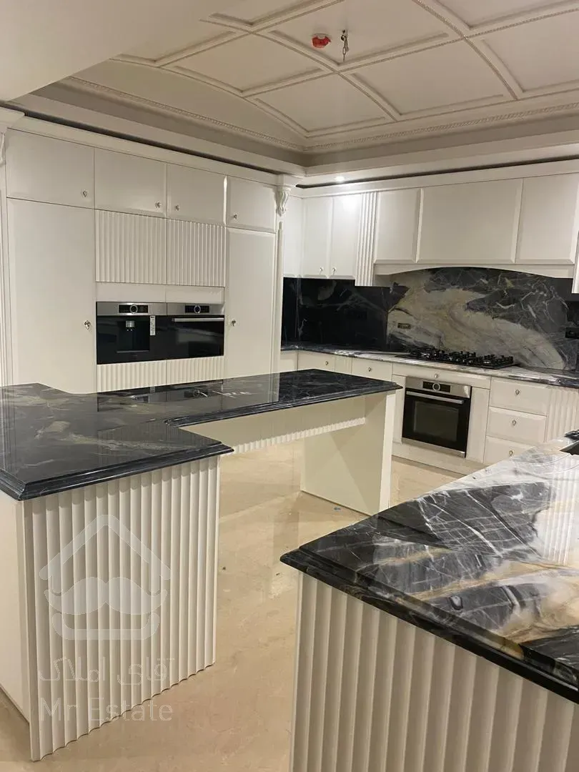 ۱۸۰ متر/کلید نخورده/نیاوران