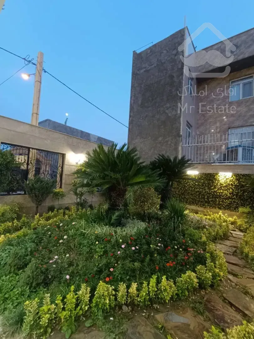 160 متر ویلایی در فاز5 اندیشه