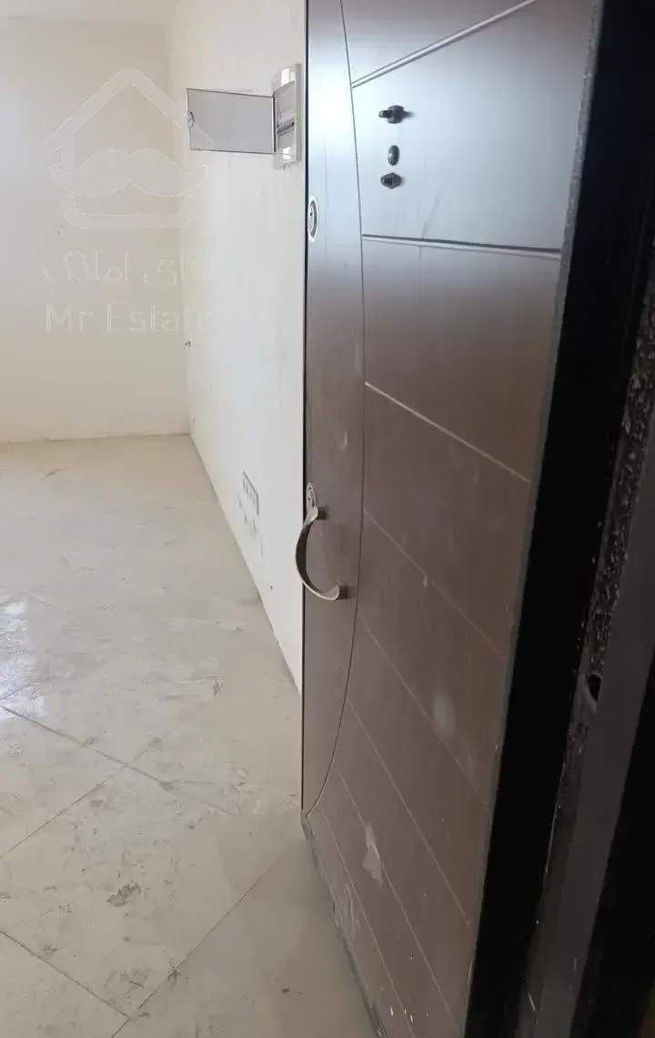 فروش آپارتمان ۱۱۲ متری ۲ خوابه در شهرک امام خمینی