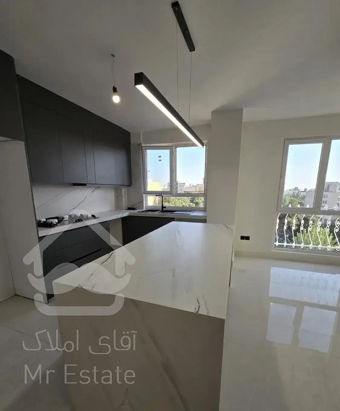 آپارتمان 97 متری دولت نورشمال وجنوب/تخلیه