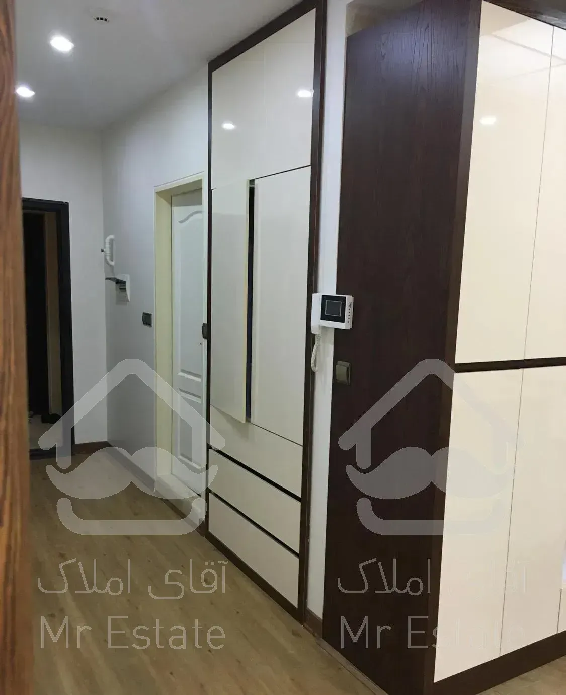 ۱۱۸ متر ارکیده جهانشهر