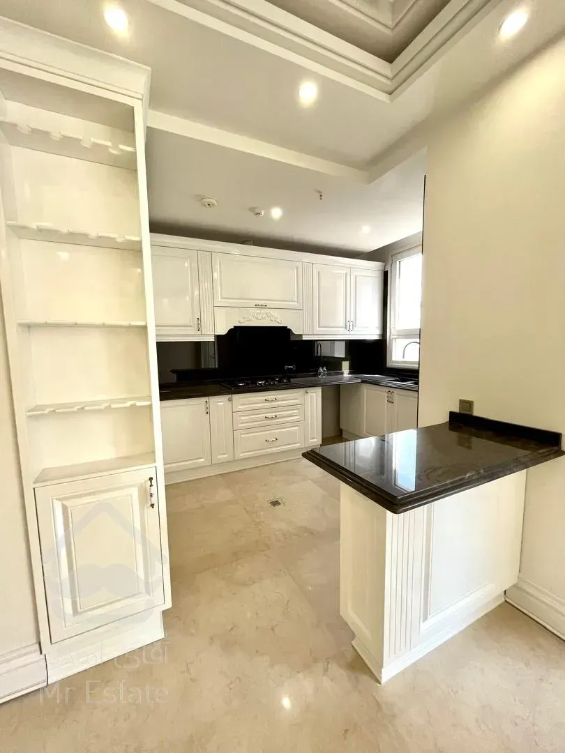 فروش اپارتمان  130 متری زعفرانیه