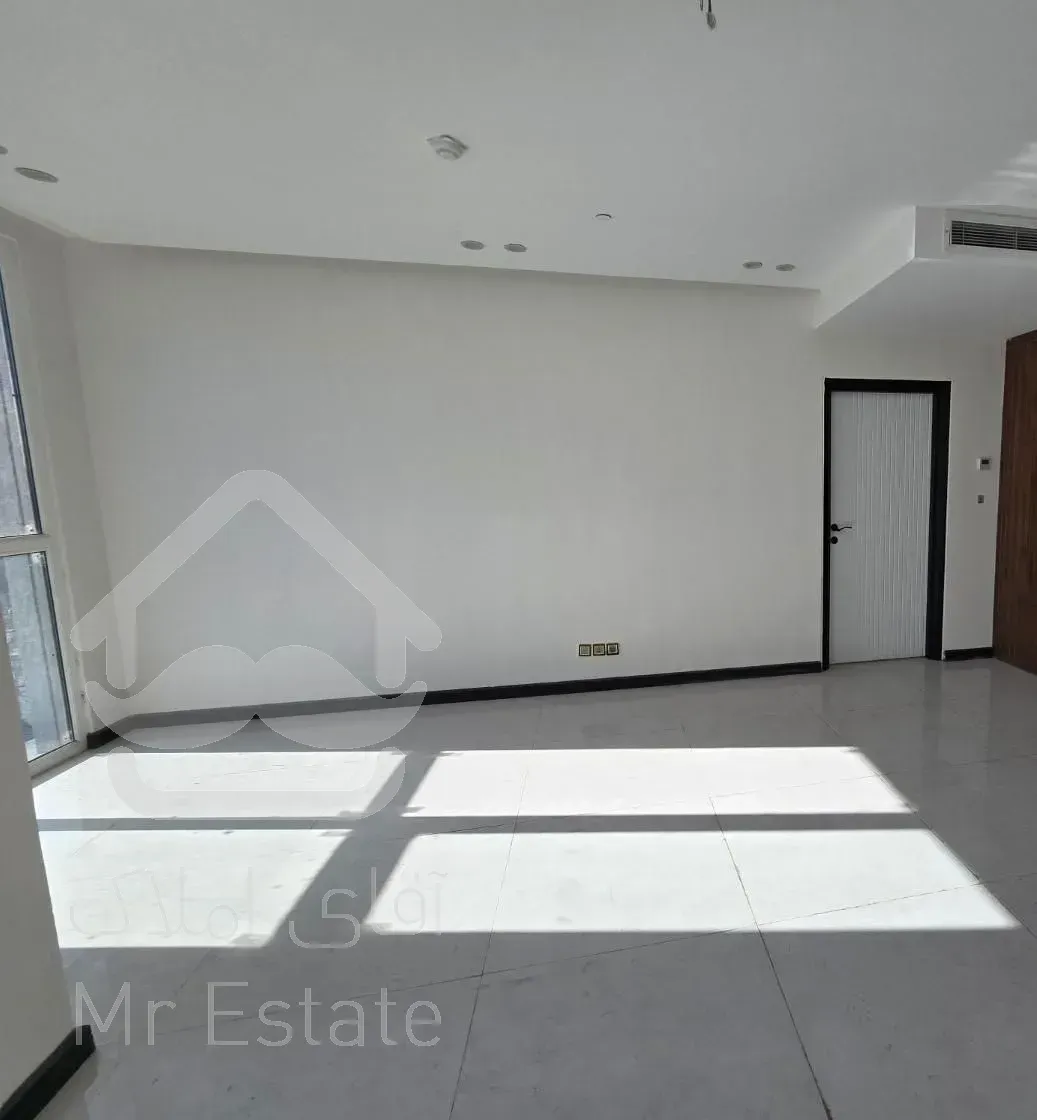 160مترشهرک غرب*موقعیت اداری*۲پارکینگ سندی