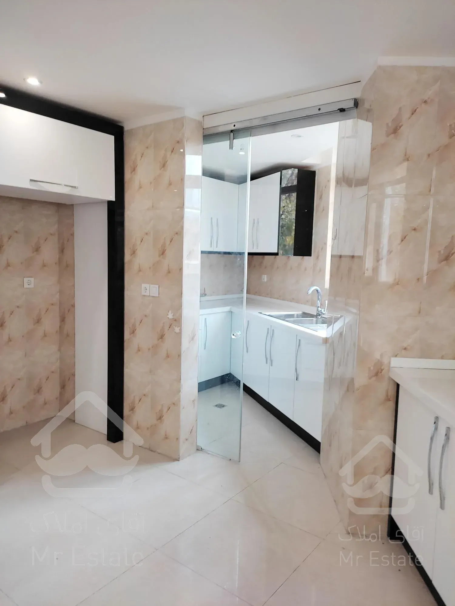 ۱۸۰متر الهیه۴پارکینگ. کلید نخورده