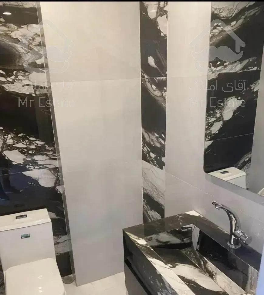 میدان هفت تیر - 116 متر دو خواب کلید نخورده