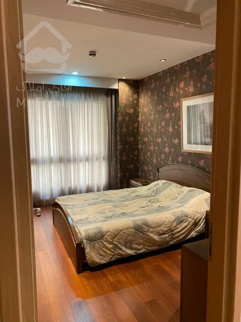 فروش اپارتمان 176 متری زعفرانیه