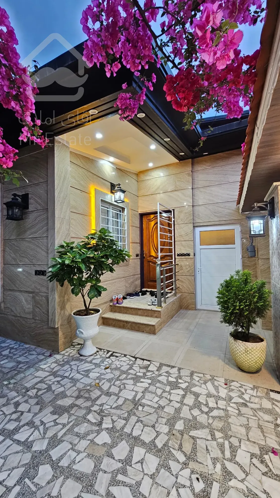 ویلای دوبلکس استخر دار