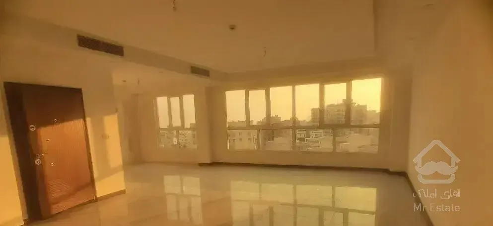 ۱۱۲مترچیذرنوسازطبقه۵تکواحدویو/پول لازم۲pبدون مشابه