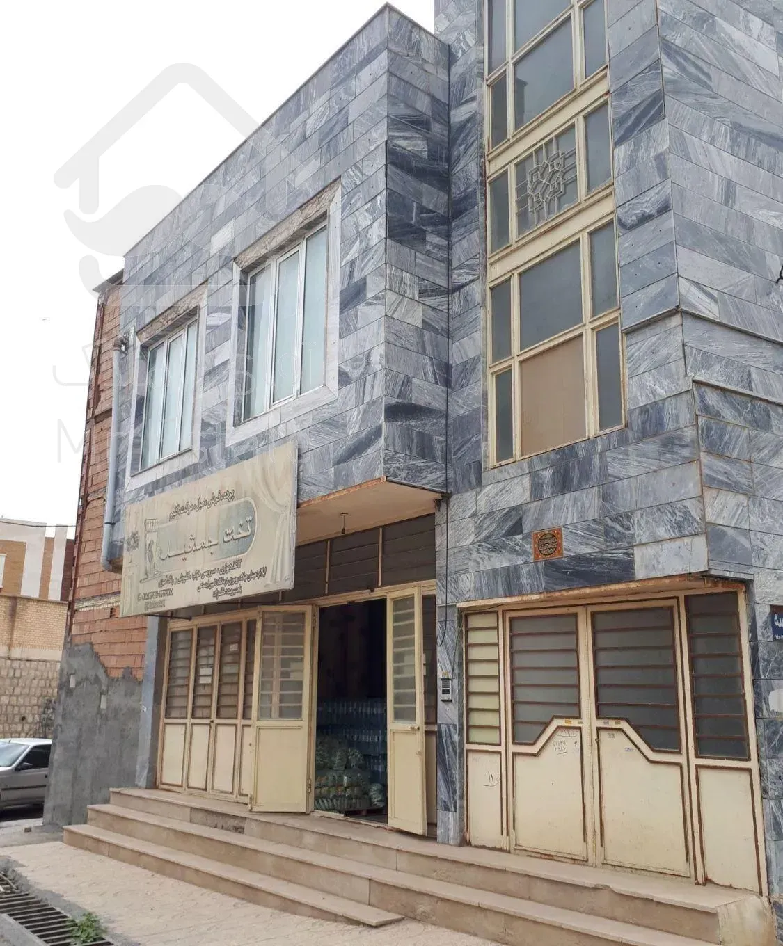 اجاره آپارتمان ۳۶۰ متری ۳ خوابه طبقه ۲