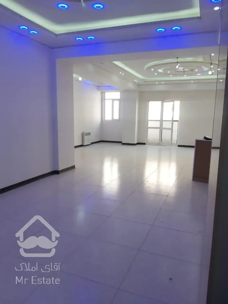 اپارتمان 122 متری تخلیه