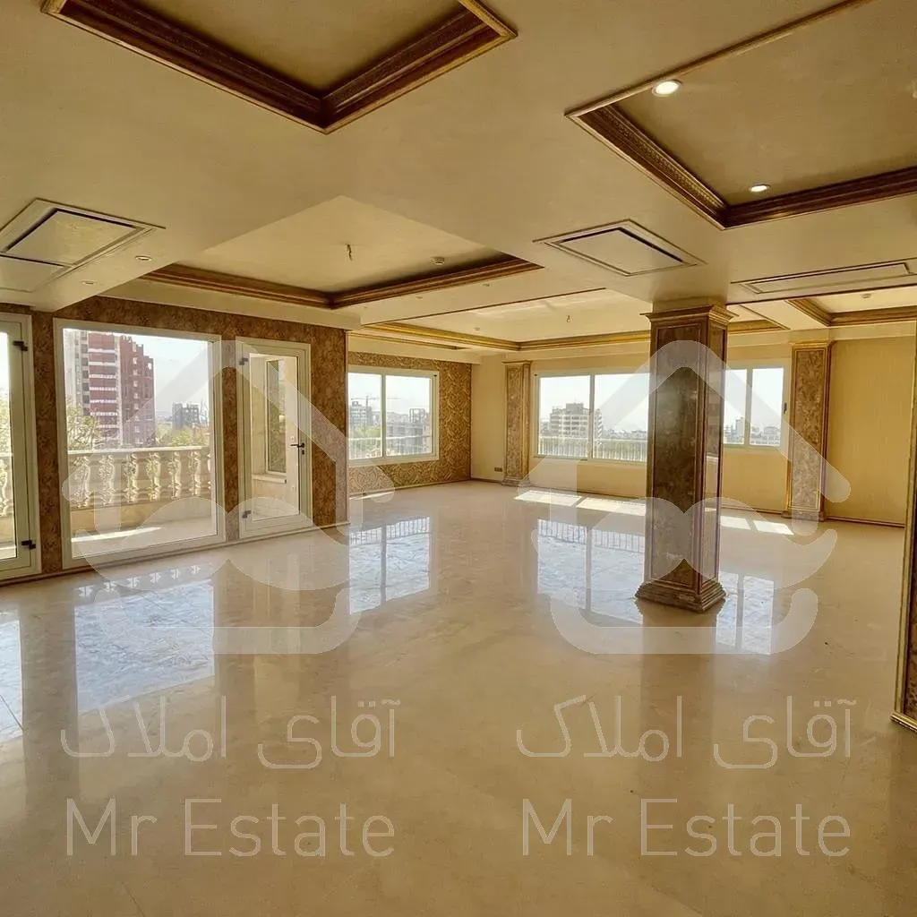 لوکیشن عالی فرمانیه غربی ۴ خواب ۴۰۰ متر