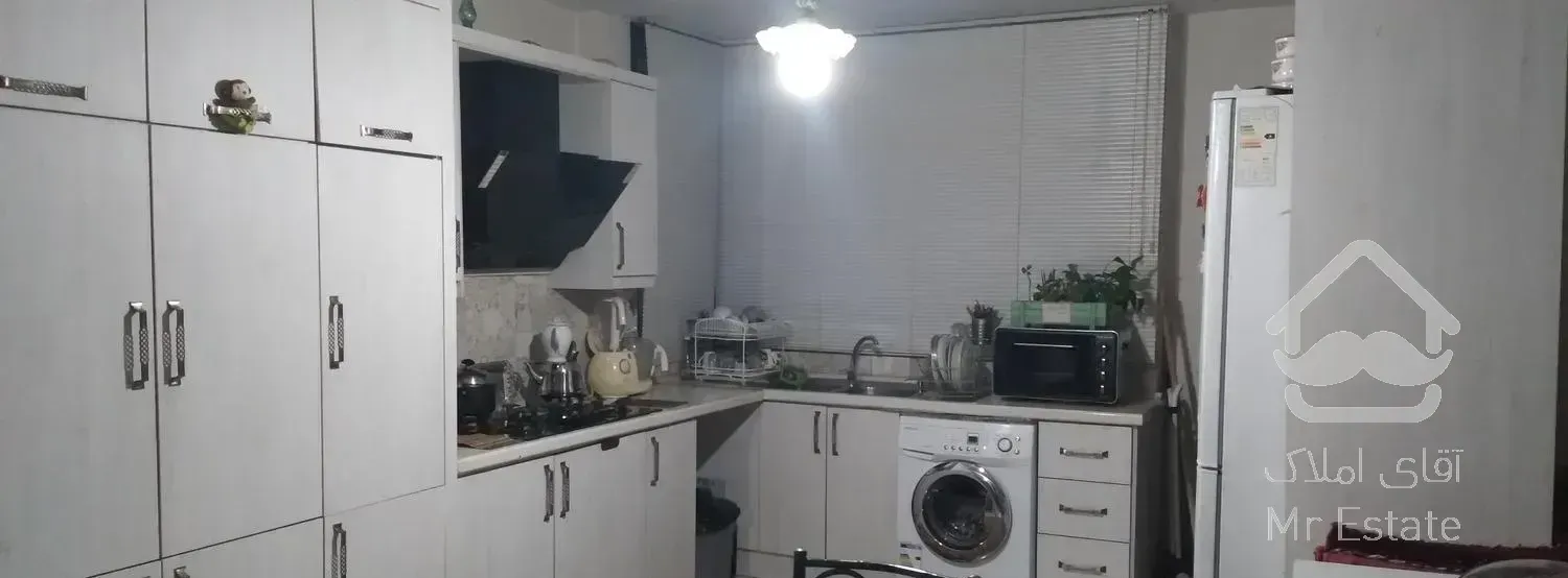 ۱۷۰متر/طبقه۲سردونبش/جلال قبل فرهنگ/نزدیک مترو