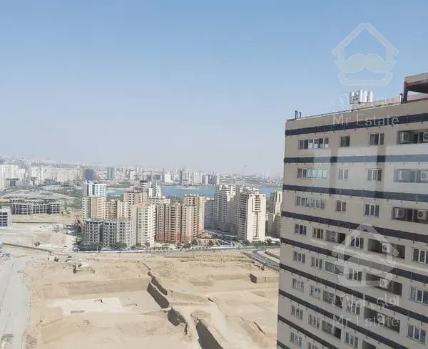 پنت هاوس ۲۰۴متری/۲قدمی دریاچه/تراس بزرگ/ویو دریاچه