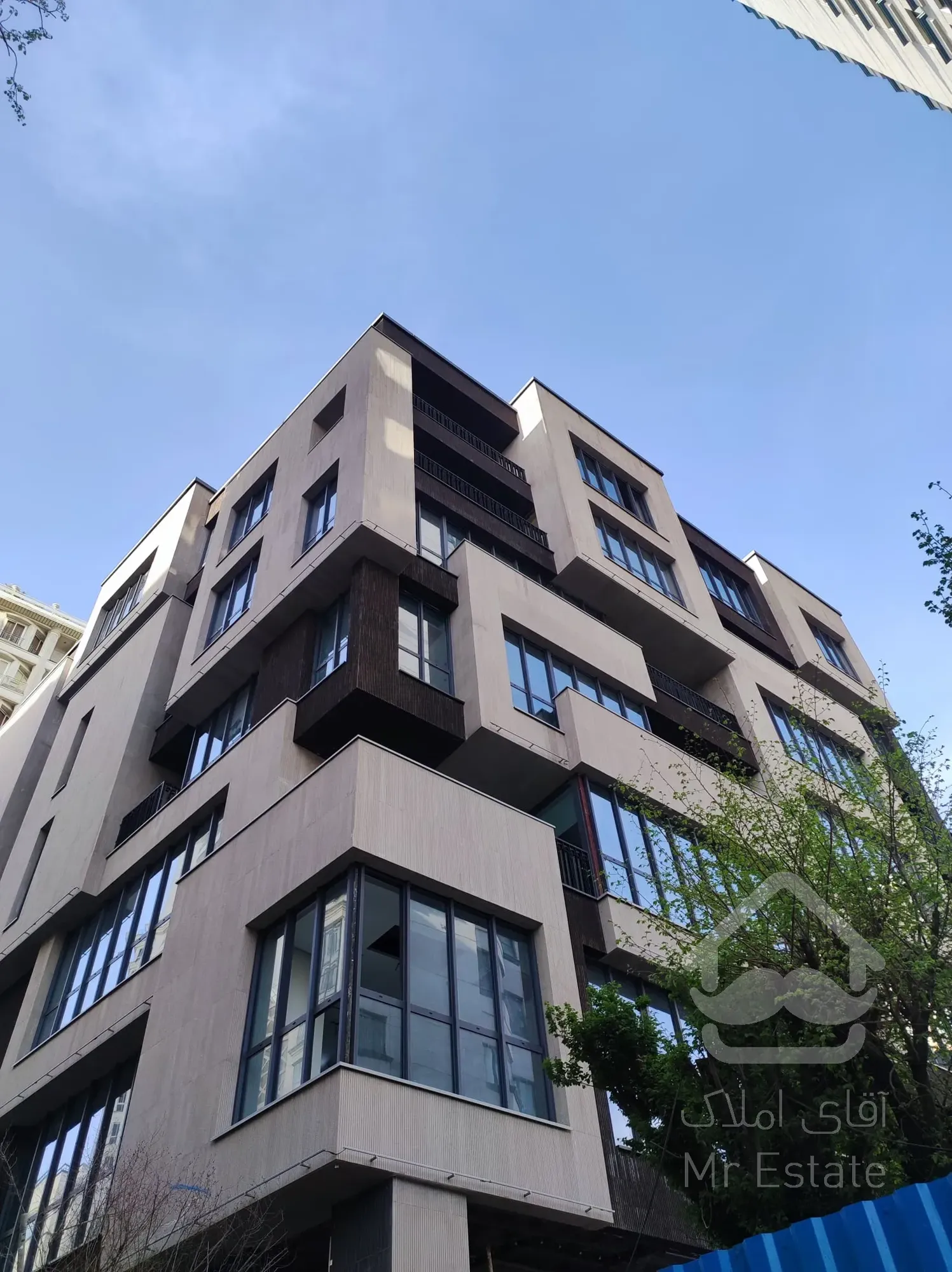 فروش اپارتمان 240 متری  الهیه