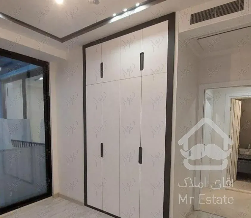 اجاره آپارتمان برجهای ارکیده 3 خواب مستردار دارای بالکن قابل چیدمان دریاچه چیتگر