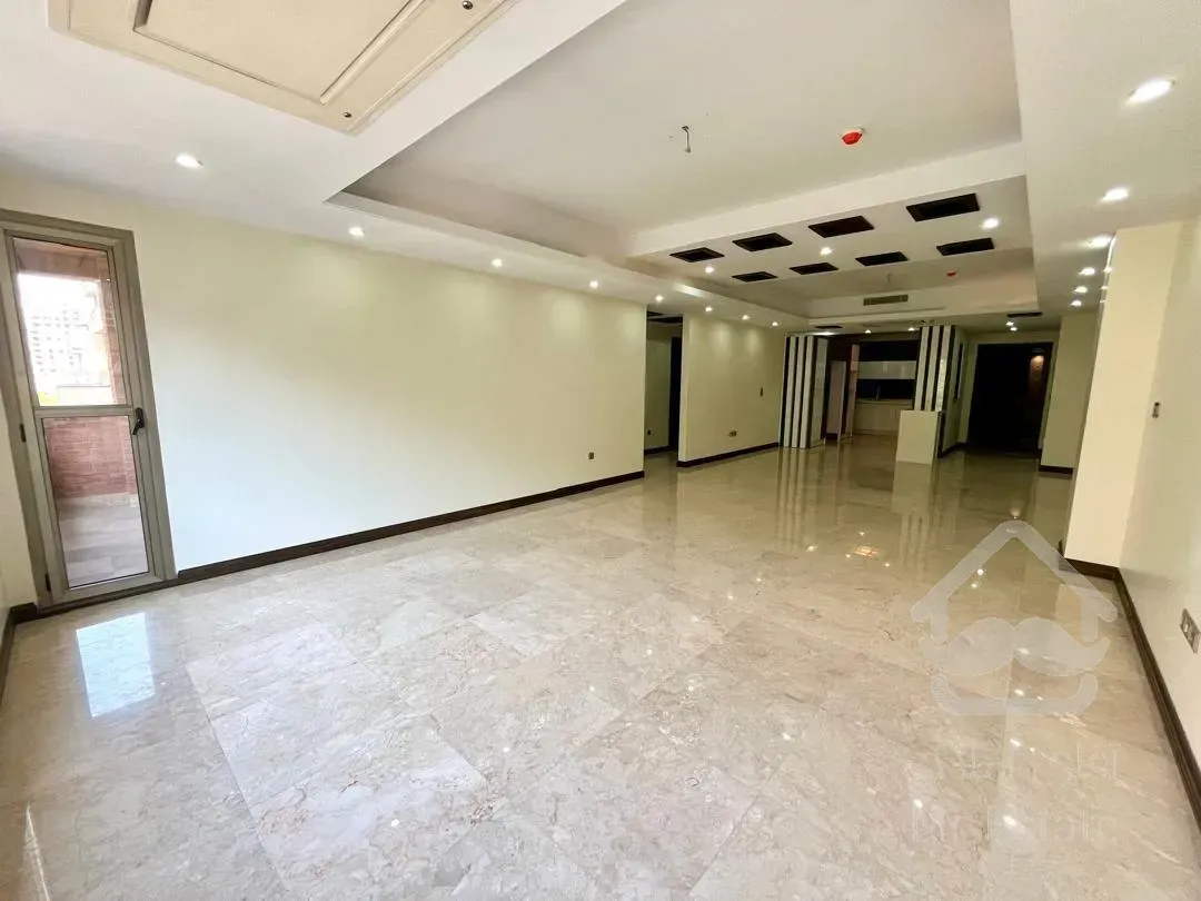 فروش اپارتمان 131 متری زعفرانیه