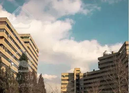 ۱۱۰ متر/ دو خوابه/ سالن پرده خور