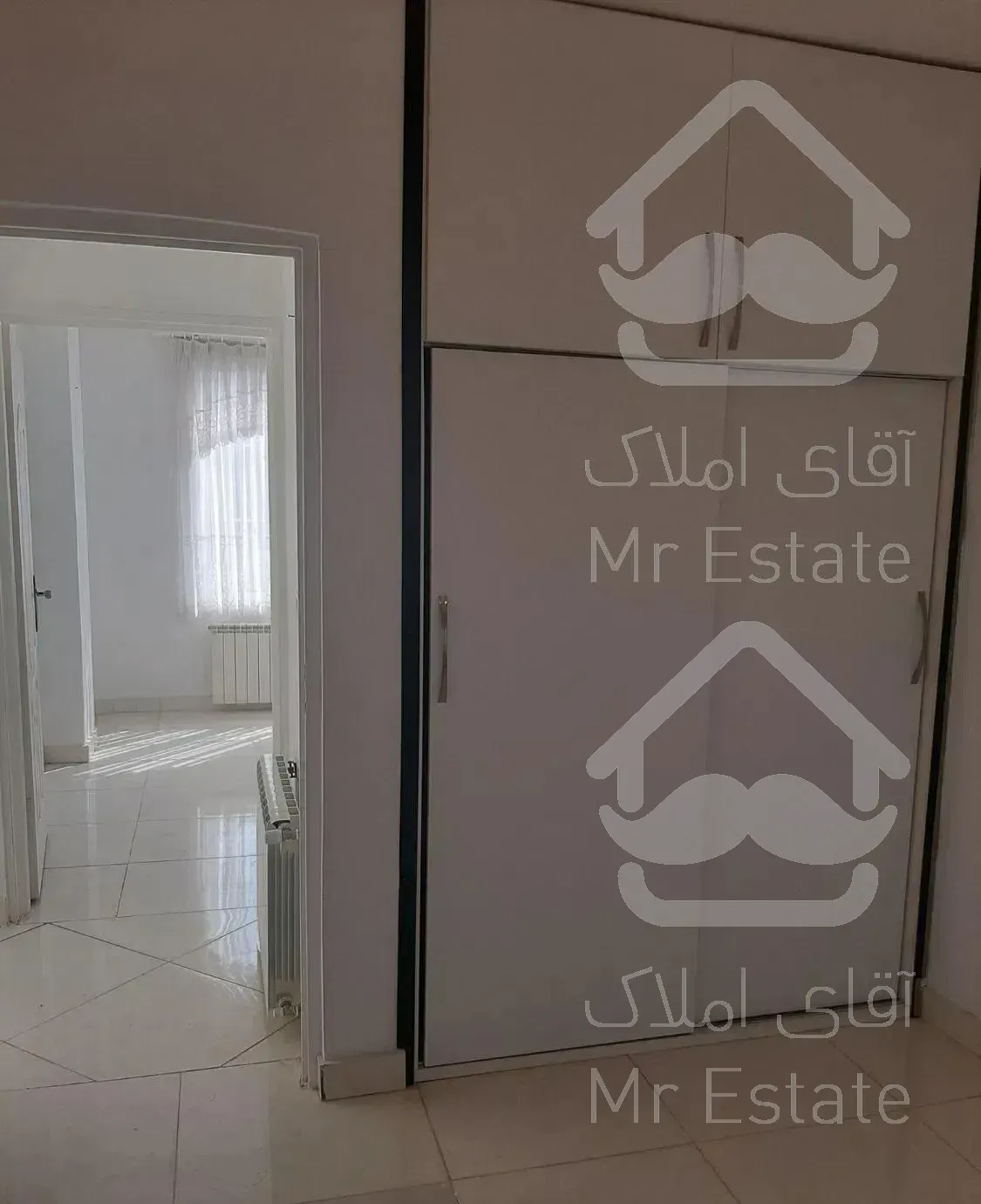 آپارتمان تک واحدی ۹۰ متری در خیابان ساحل