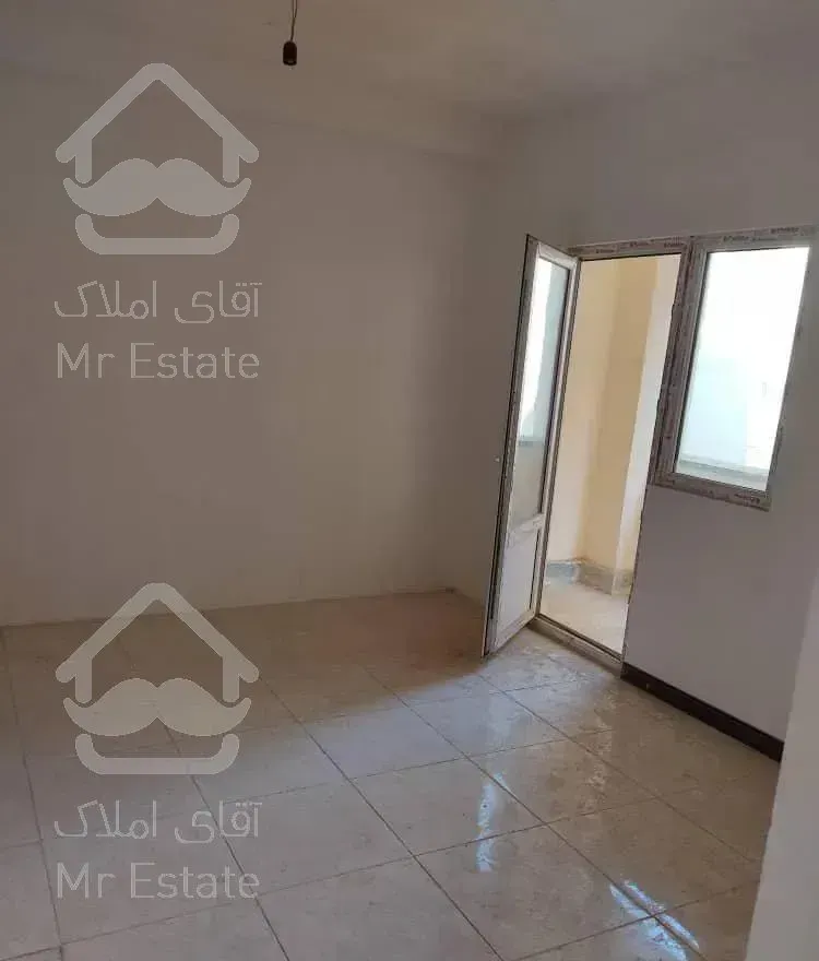 ۹۸ متر در شرق تهران