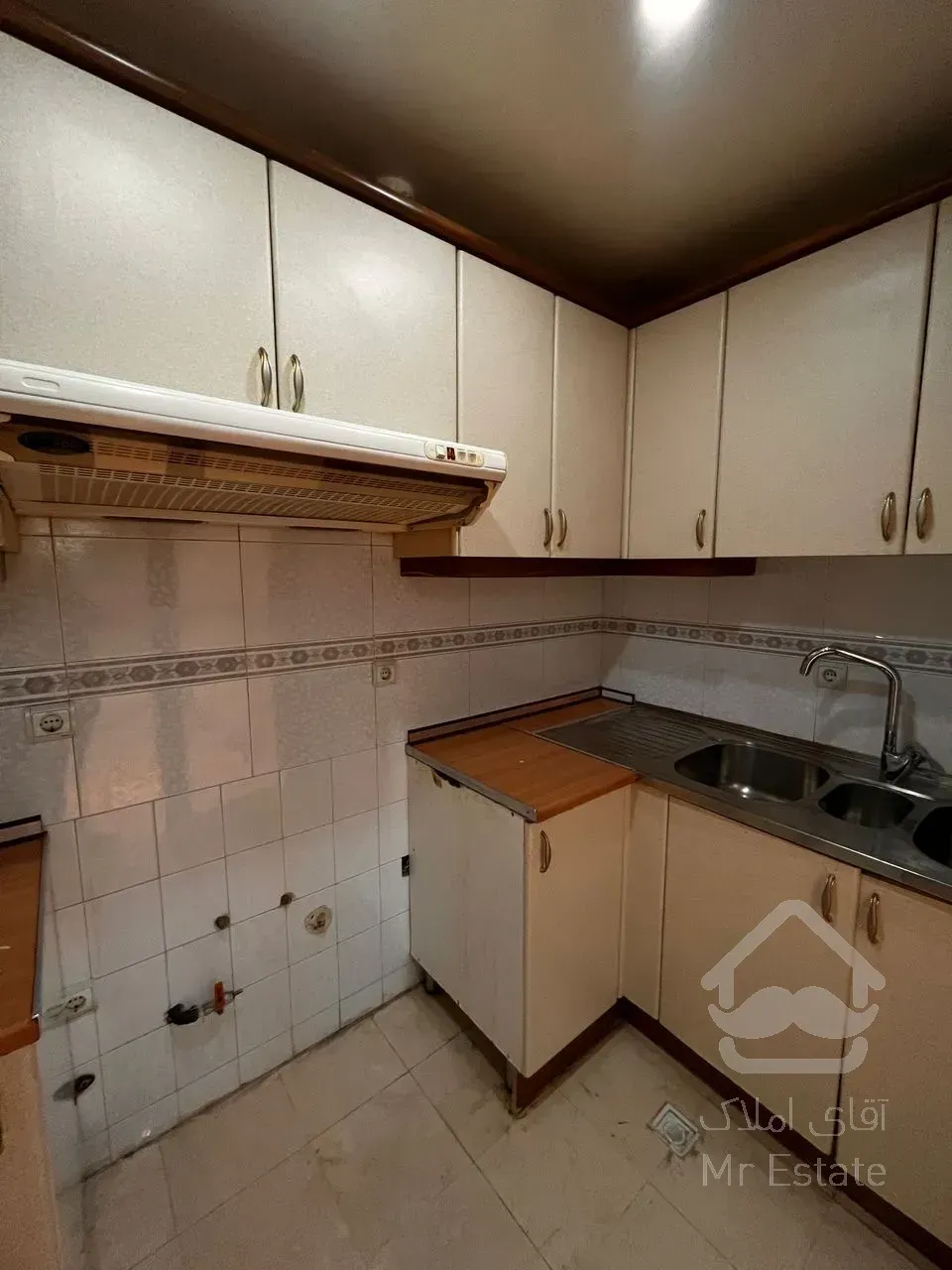 فرمانیه ۳۰۰متر چهارخواب