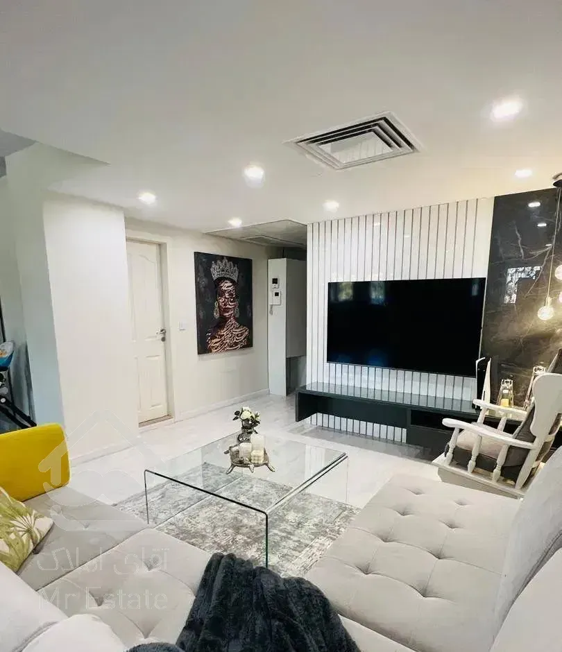 ۱۲۶ متری فول امکانات شهرک ویلایی