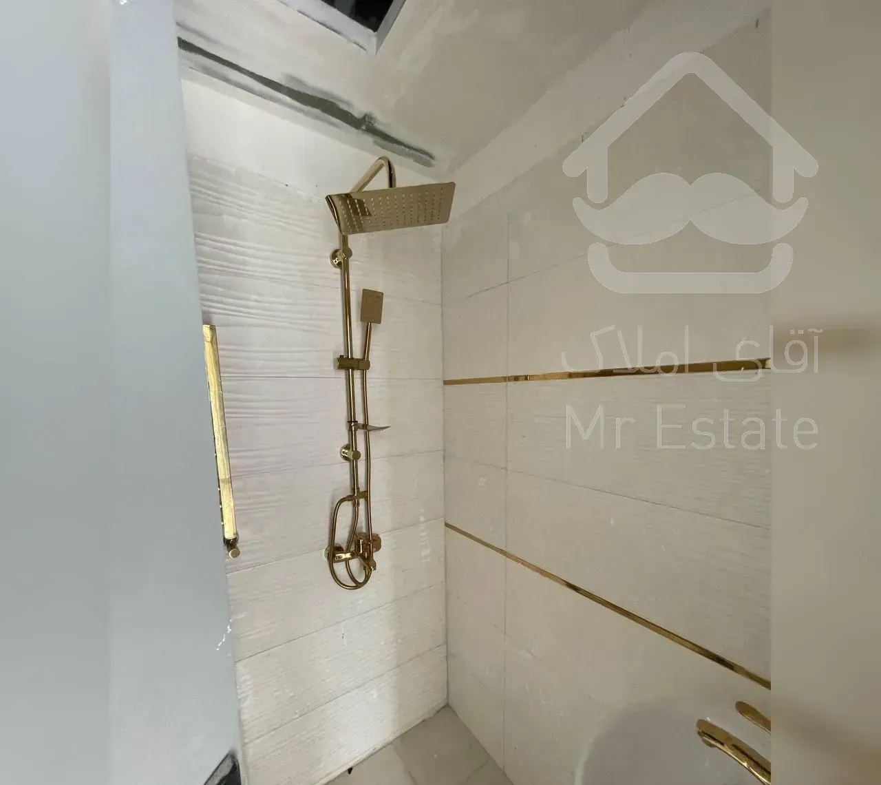 آپارتمان ۱۱۰ و ۹۵ متر رادیودریا ۲ خواب طبقه ۱ و ۲