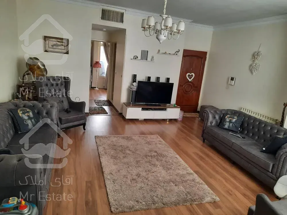 آپارتمان ۶۷ متری در پونک