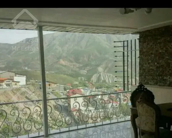 اپارتمان توچهارطبقه ۲۴۰مترلواسان بزرگ نیکنامده