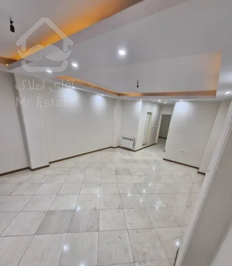 ۶۸متر/۲خواب/تک واحدی/ساخت۹۶/شهرک سینا