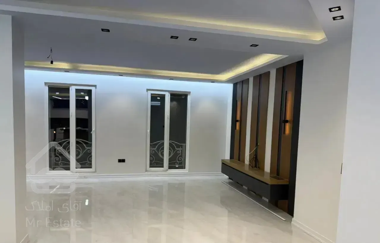 ۱۹۰ متر / فول بازسازی شده/نیمه فرنیش/مهستان