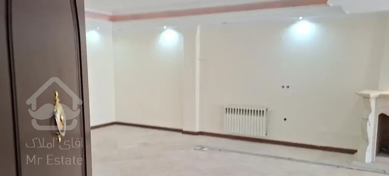 اپارتمان ۲۰۰ متری خیابان دوم