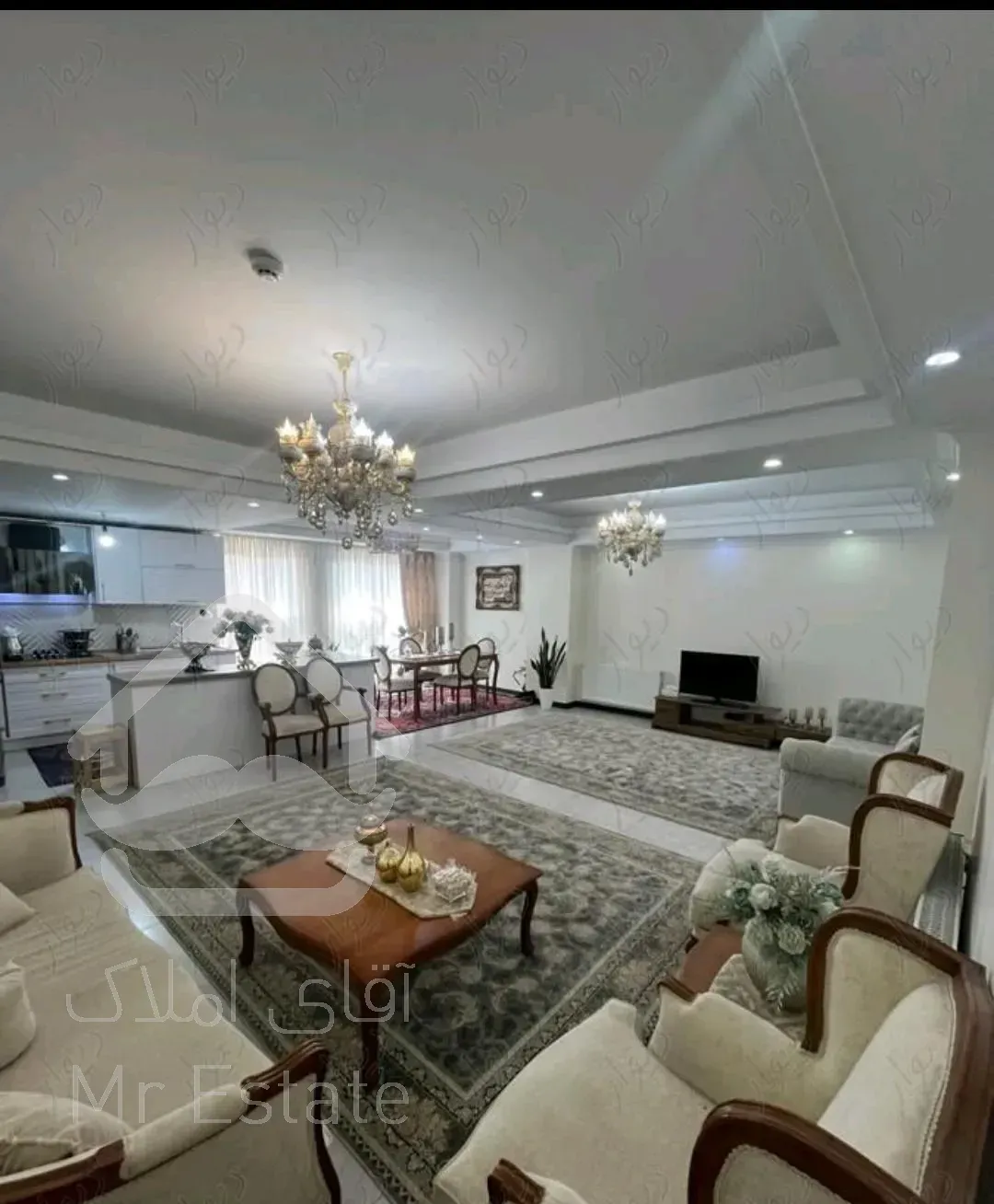 ۱۱۸متر/فول امکانات/دو قدمی مترو کمیل و فضای سبز