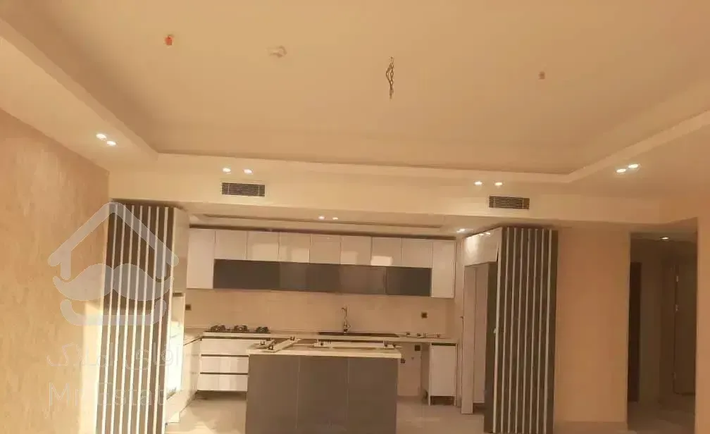 رونیکا پالاس /۲ خوابه ویو دریاچه / کوهک