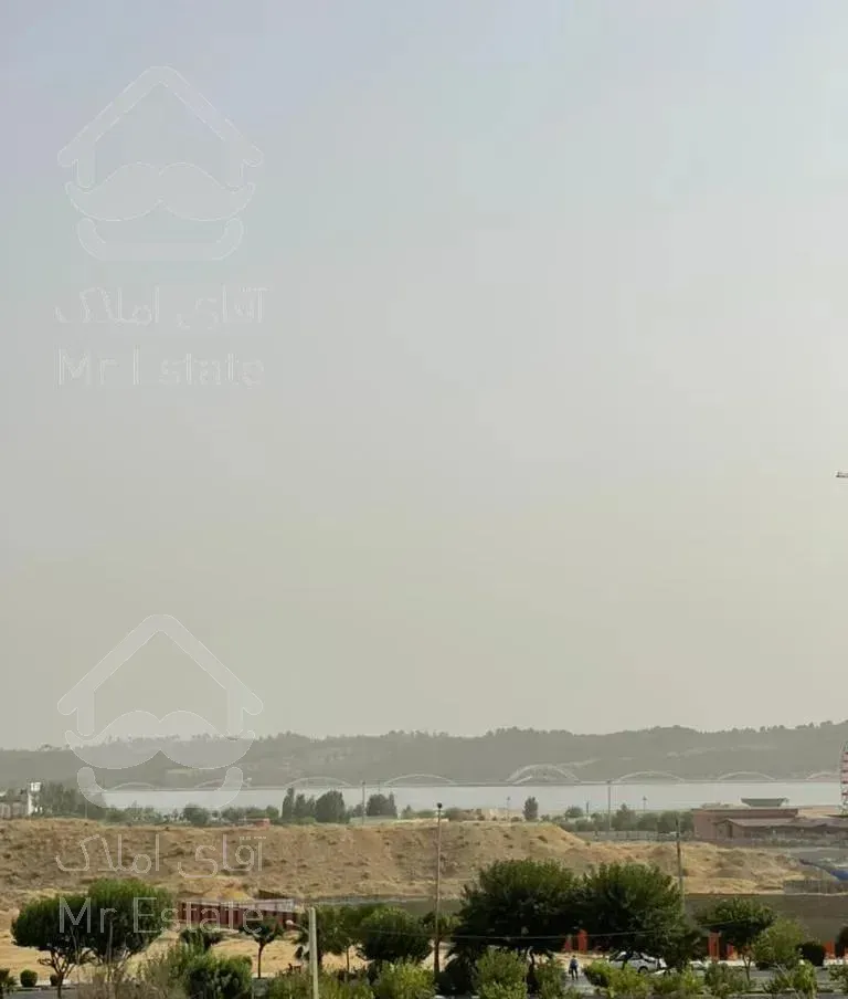 134 متر 3 خواب طبقه آخر