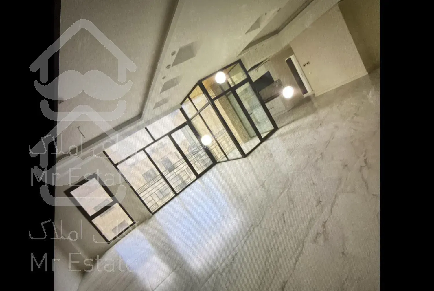 آپارتمان ۲۰۰ متری مدرن نوساز/۳خواب