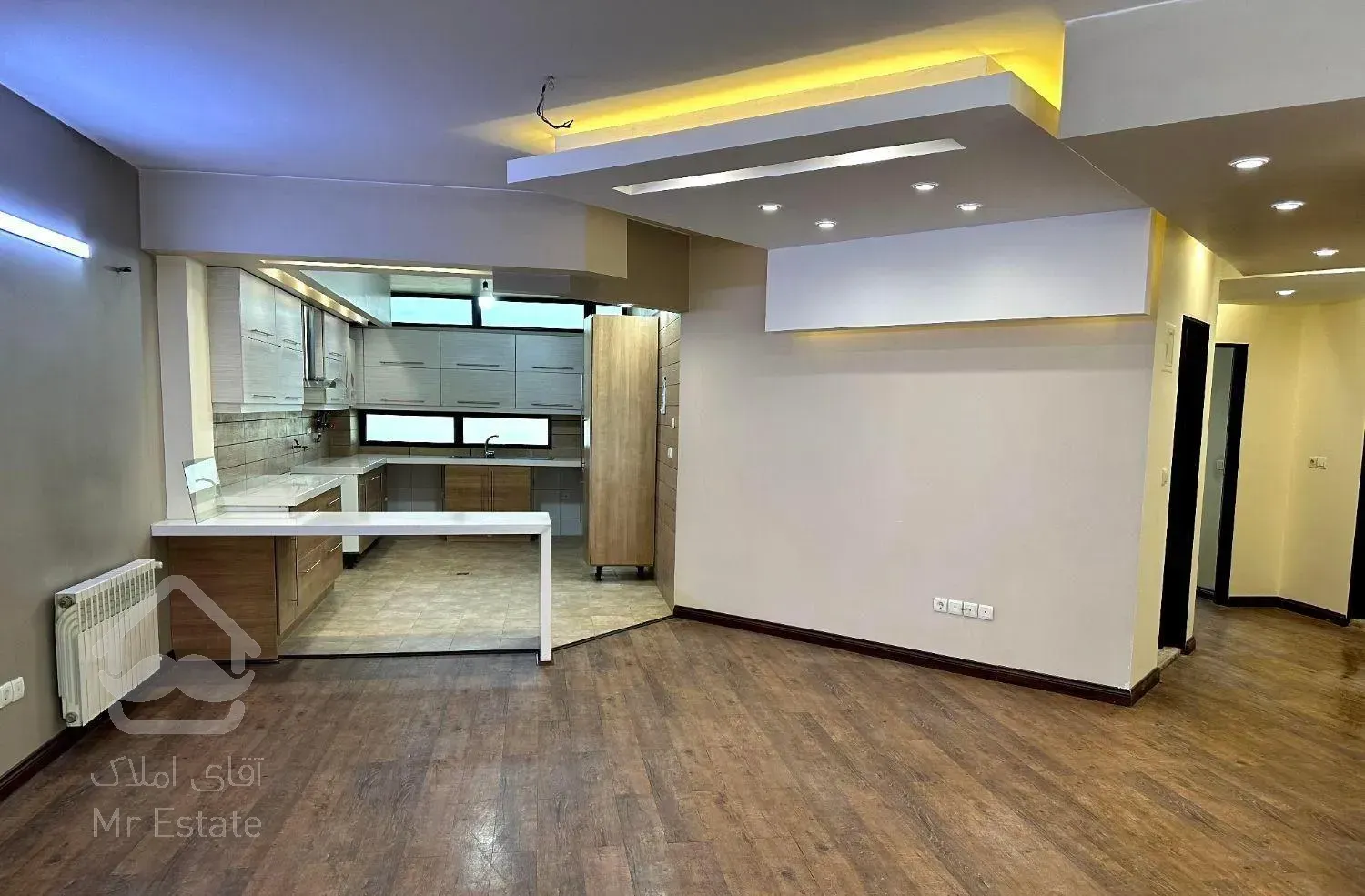 آپارتمان ۱۵۰ متر/۳ خواب/دو کله نور/طبقه۲/خ مهر