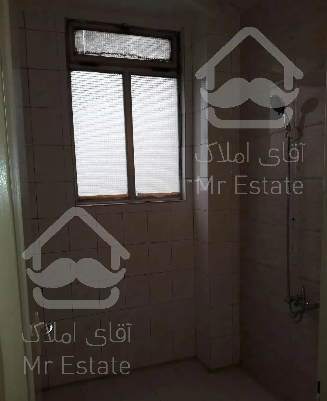 82 متر دو خوابه