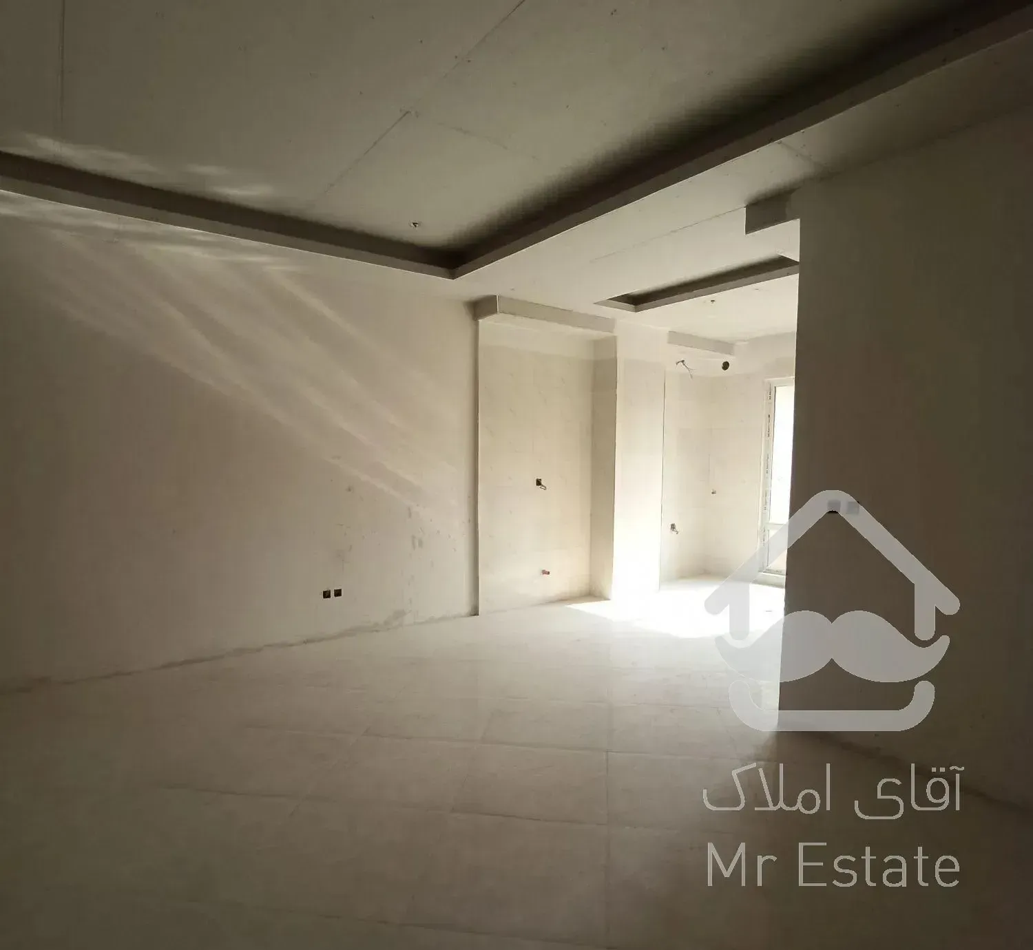 آپارتمان ۸۳متر دهقان «نوساز»/سرمایه گذاری